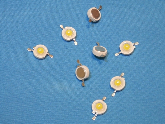 620nm - 620nm - 630nm - 660nm লাল রঙ 1W উচ্চ ক্ষমতা LED ডিত্তড 60-70LM ভাস্বর